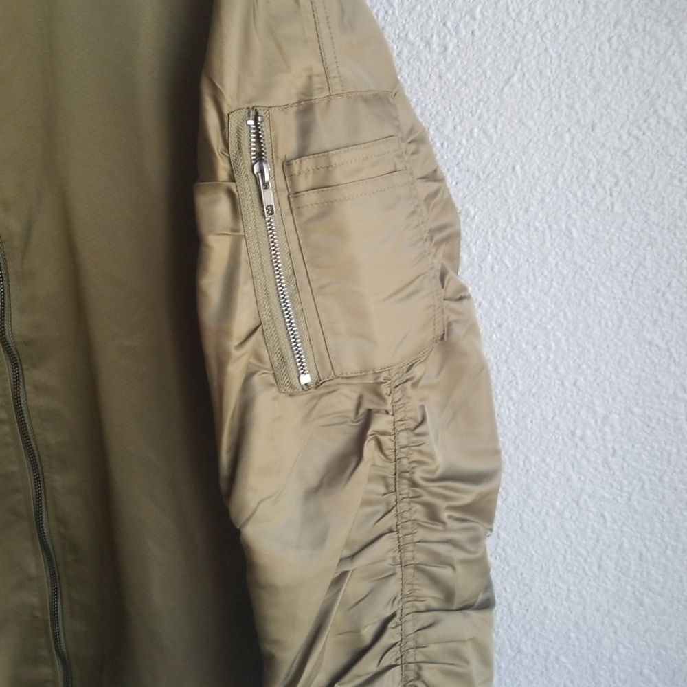 Jacket - Picture 2 of 3